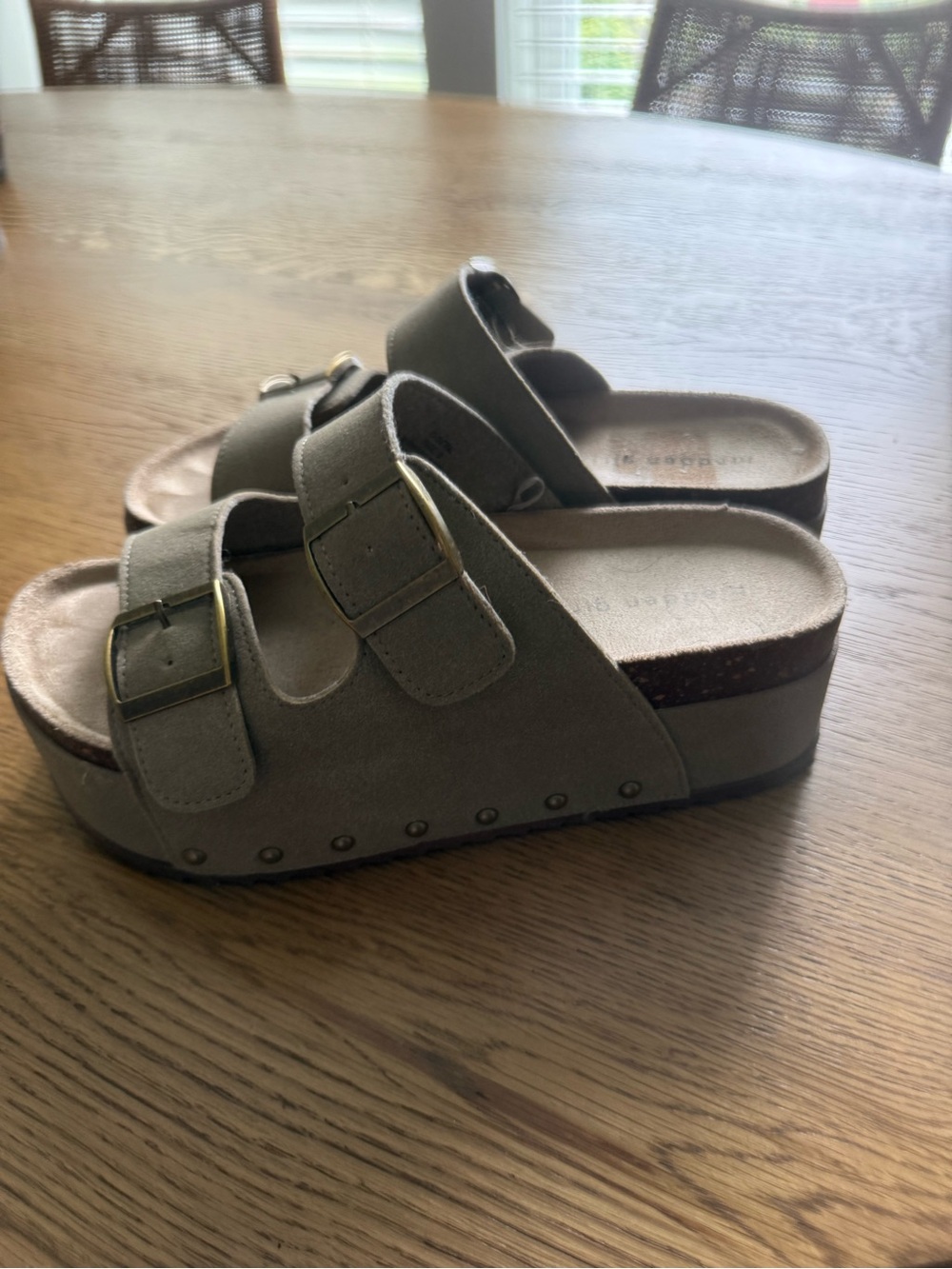 Madden girl Buckle Platform Sandals in Taupe size 9